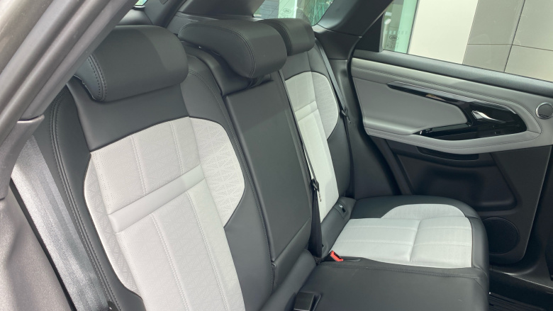 Land Rover Range Rover Evoque 2.0 P250 R-Dynamic HSE 5dr Auto Petrol Hatchback